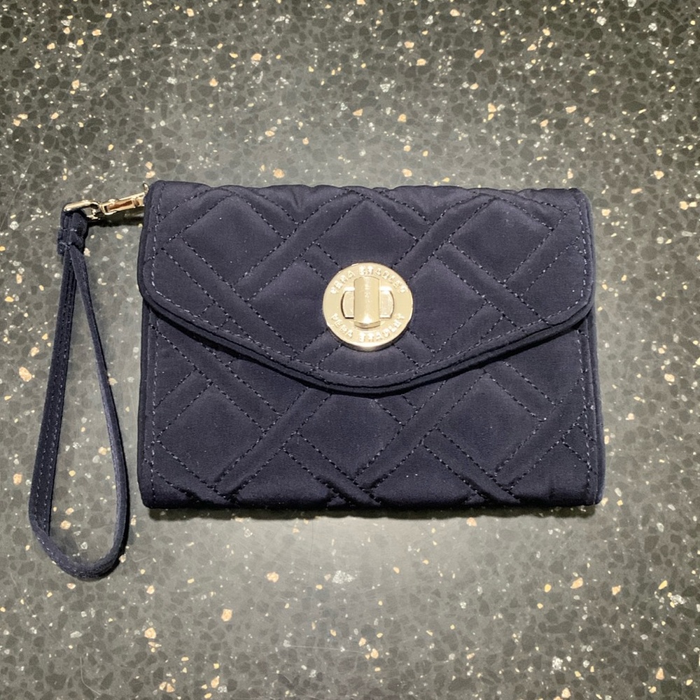 Vera Bradley Kiss-lock Wristlet Wallet NWOT
Navy